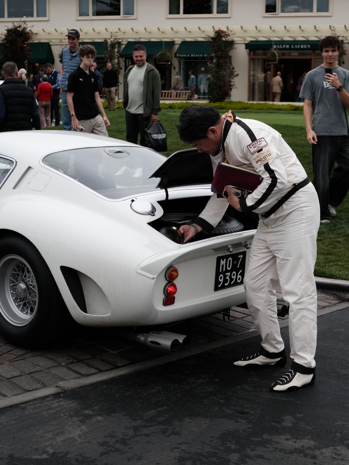 Bianco Speciale — photograph by Vadim Bozh